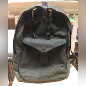 Filson Otter Green Journeyman backpack